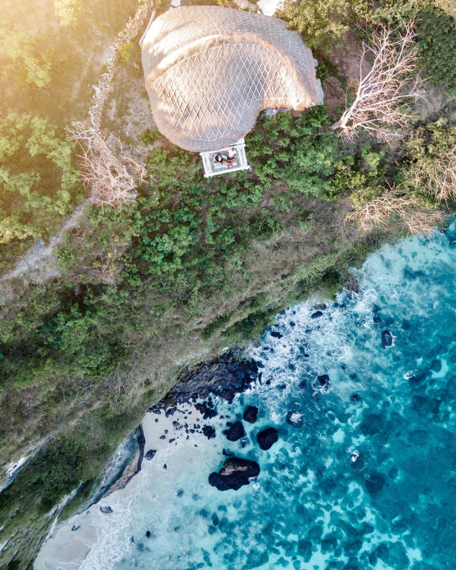 Polilit Tropical Glamping Nusa Penida Diamond Beach - Cliff Side Edge מראה חיצוני תמונה