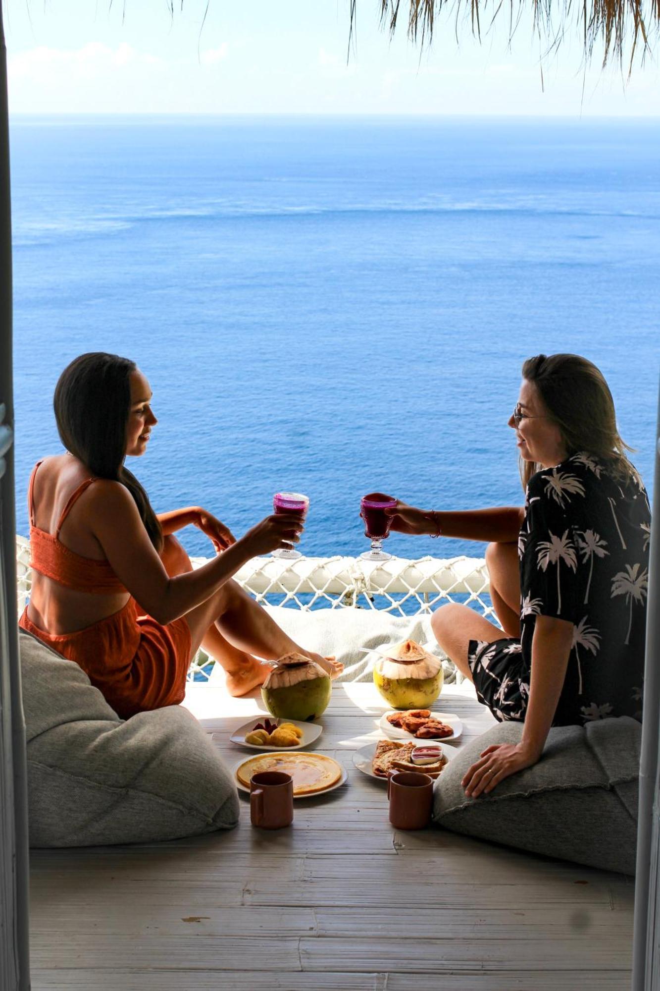 Polilit Tropical Glamping Nusa Penida Diamond Beach - Cliff Side Edge מראה חיצוני תמונה