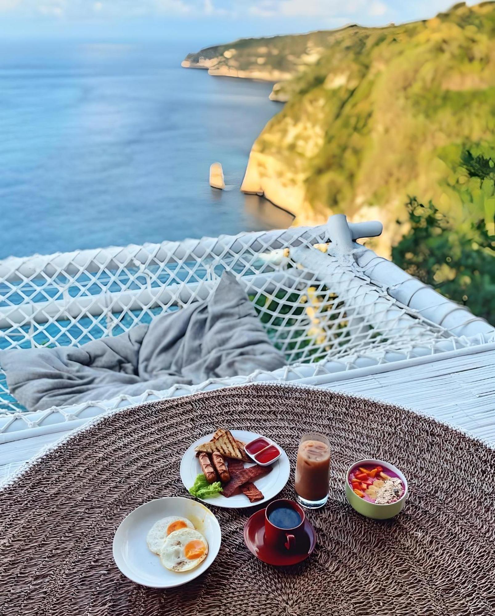 Polilit Tropical Glamping Nusa Penida Diamond Beach - Cliff Side Edge מראה חיצוני תמונה